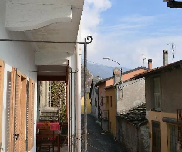 Tata Carota Apartament