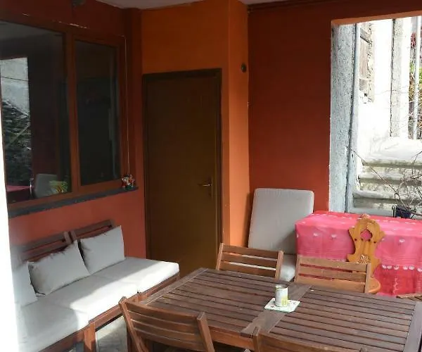 Apartament Tata Carota *